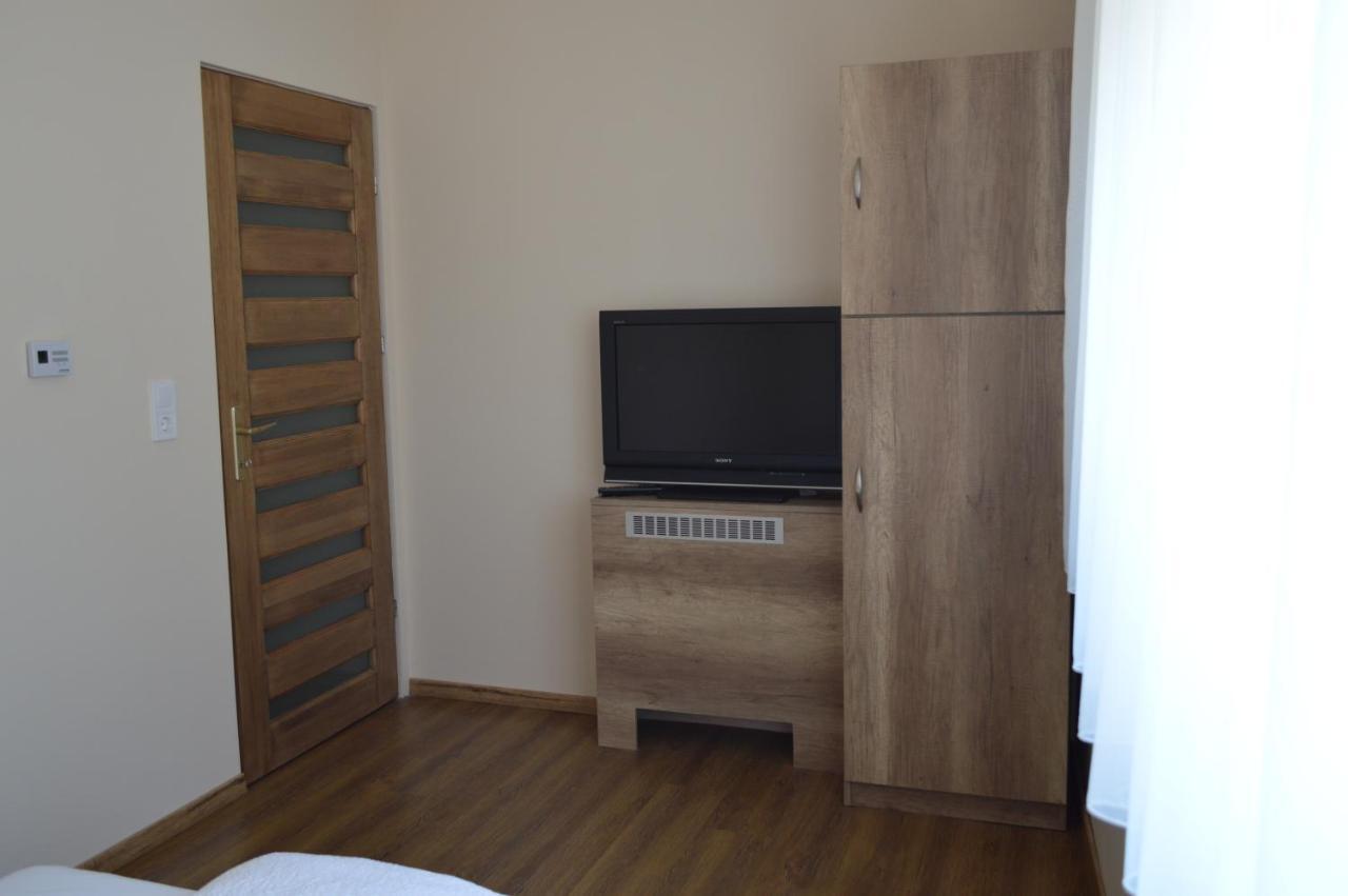 Bettina Vendeghaz Appartement Kiskoros Buitenkant foto